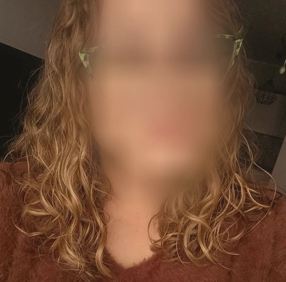 Aleksandra, 29