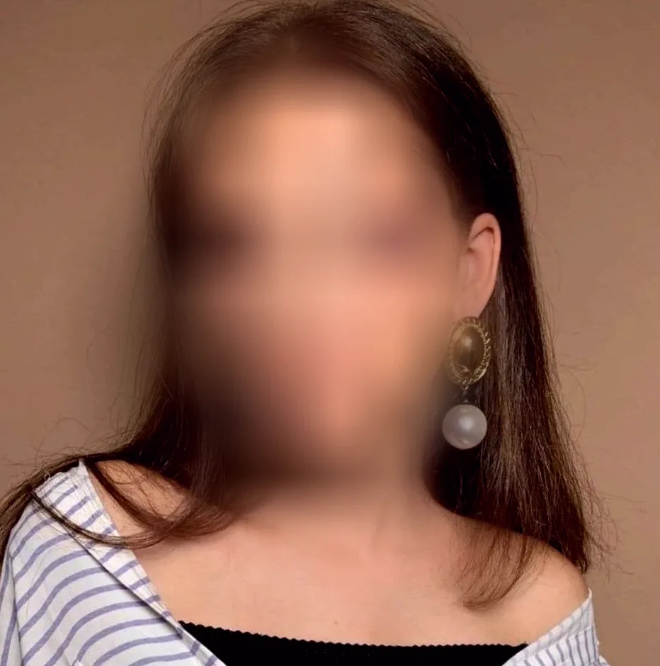 Sofia, 21